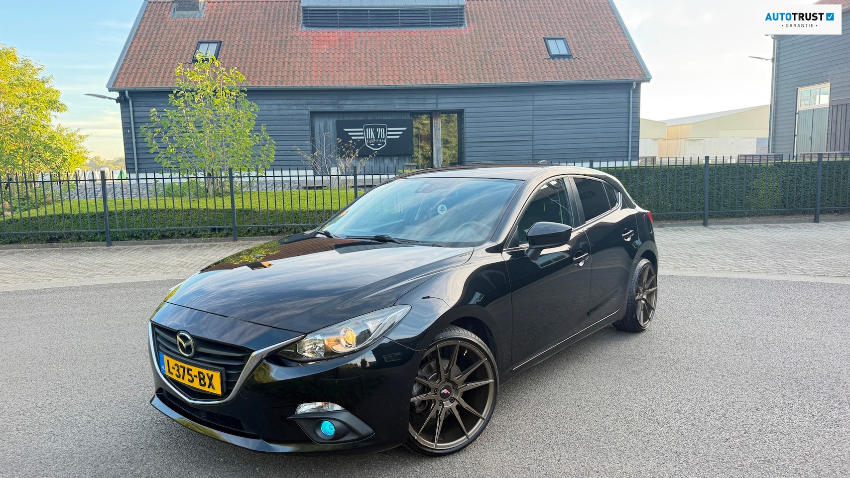 Mazda 3 - 2.0 TS 170 PK AIRCO/ECC NAVIGATIE 19" VELGEN - AutoWereld.nl