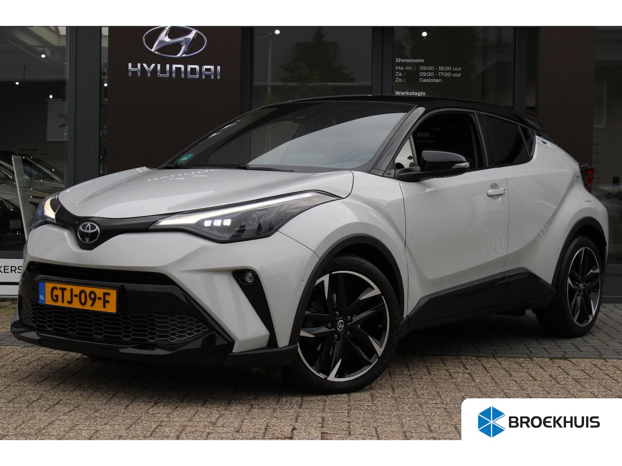 Toyota C-HR - 2.0 Hybrid GR-Sport 2.0 Hybrid GR-Sport - AutoWereld.nl