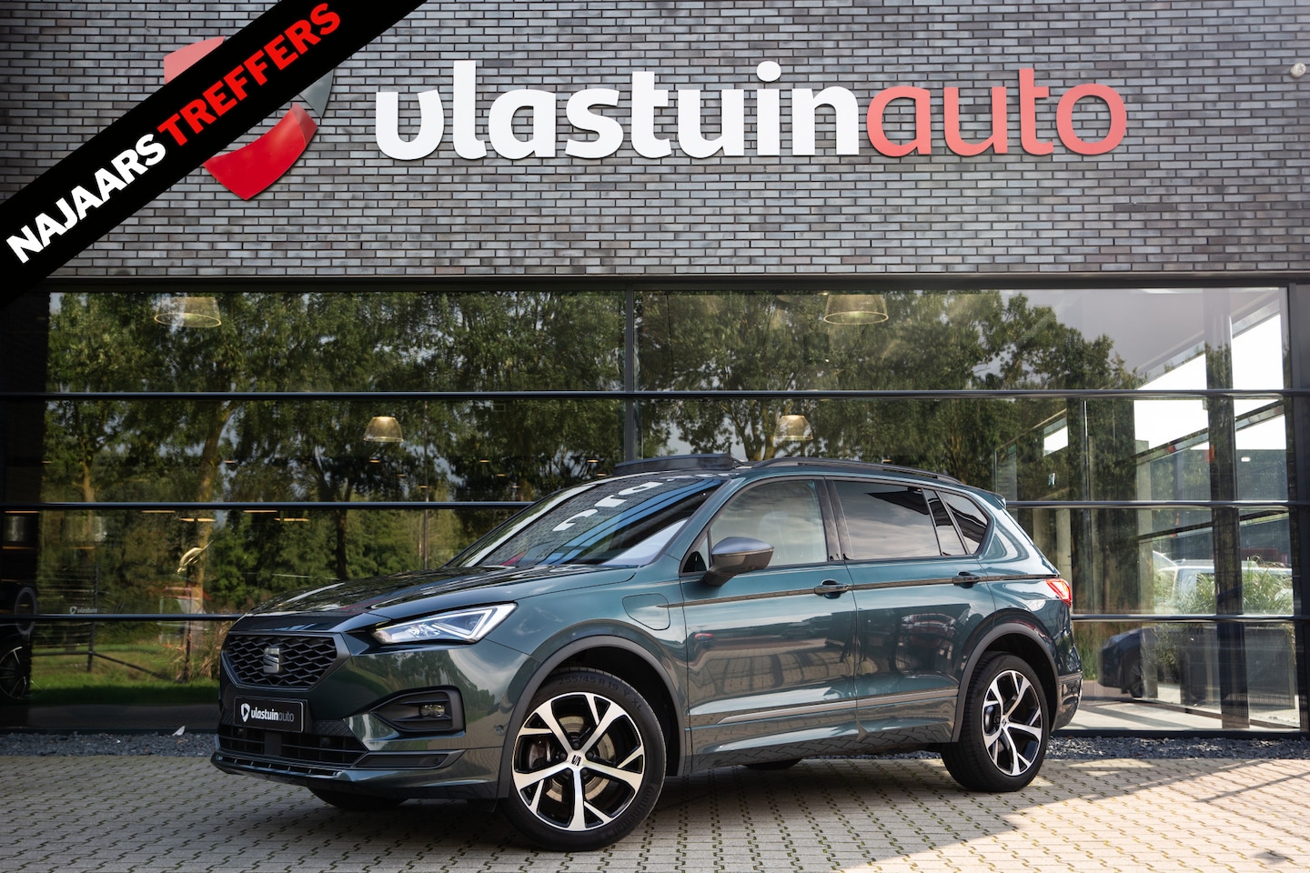 SEAT Tarraco - 1.4 TSI e-Hybrid PHEV Xperience Business Intense , Panoramadak, Trekhaak, Adap. cruise, - AutoWereld.nl