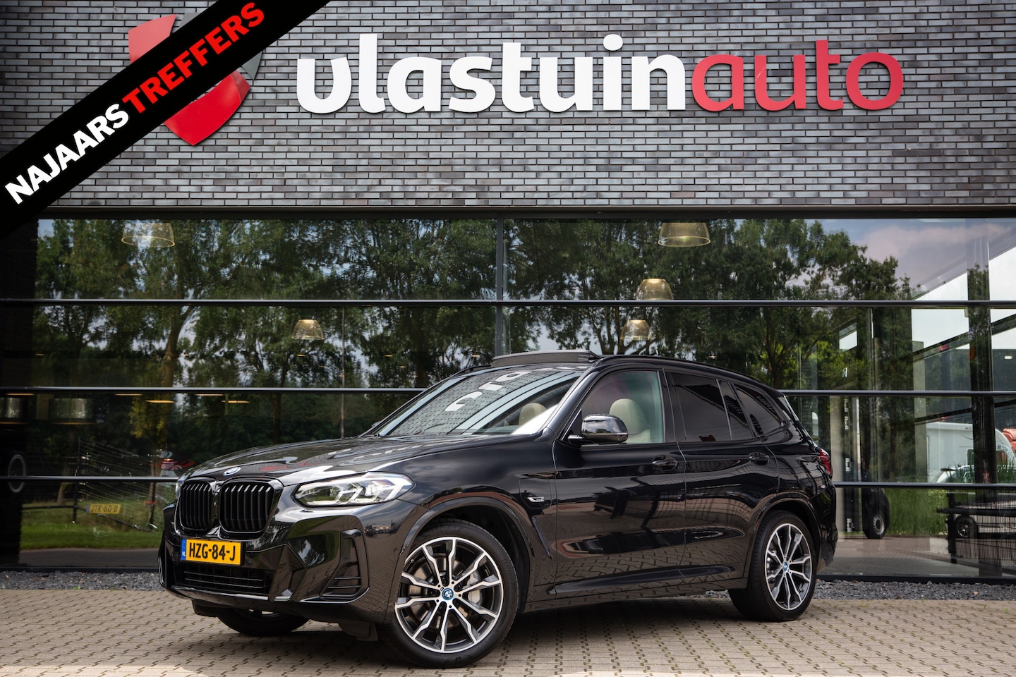 BMW X3 - xDrive30e High Executive M-Sport , Panoramadak, Trekhaak, 360°camera, Memory - AutoWereld.nl