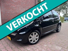 Peugeot 107 - 1.0-12V XS