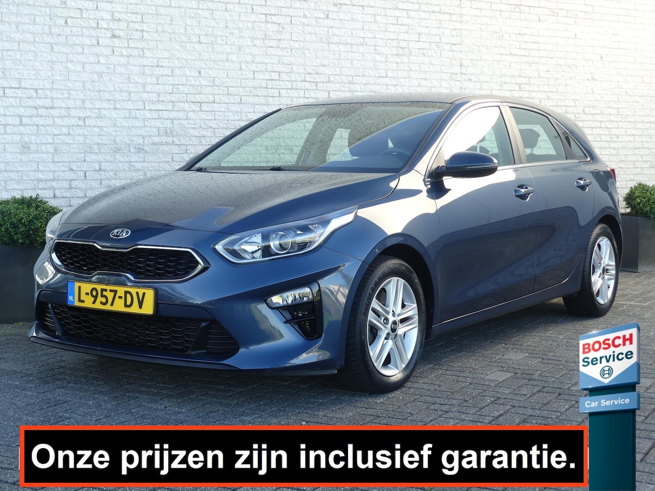 Kia Cee'd - Ceed 1.0 T-GDi 120PK DYNAMIC CLIMATE/CAMERA/PDC/CRUISE - AutoWereld.nl