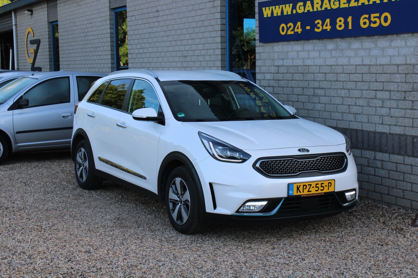 Kia Niro - 1.6 GDi PHEV DynamicLine Trekhaak Clima Navi Stoel- stuurverwarming - AutoWereld.nl