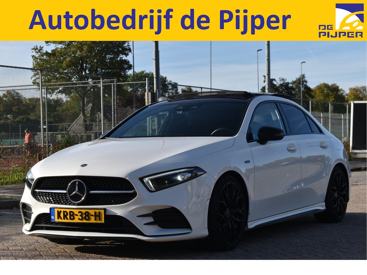 Mercedes-Benz A-klasse - 250 e Business Solution AMG Limited 218 pk | Zéér vol | 360 gr.camera | Massagestoelen | P - AutoWereld.nl