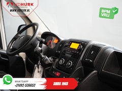 Opel Movano - 2.2 140 pk DC Dubbel Cabine Open Laadbak/ 7 Pers./ 2.5t Trekverm./ Cruise/ Airco/ 288x215x