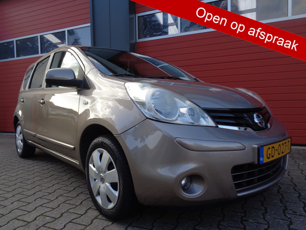 Nissan Note - 1.6 Acenta 110PK Airco Hoge-Zit/Instap - AutoWereld.nl
