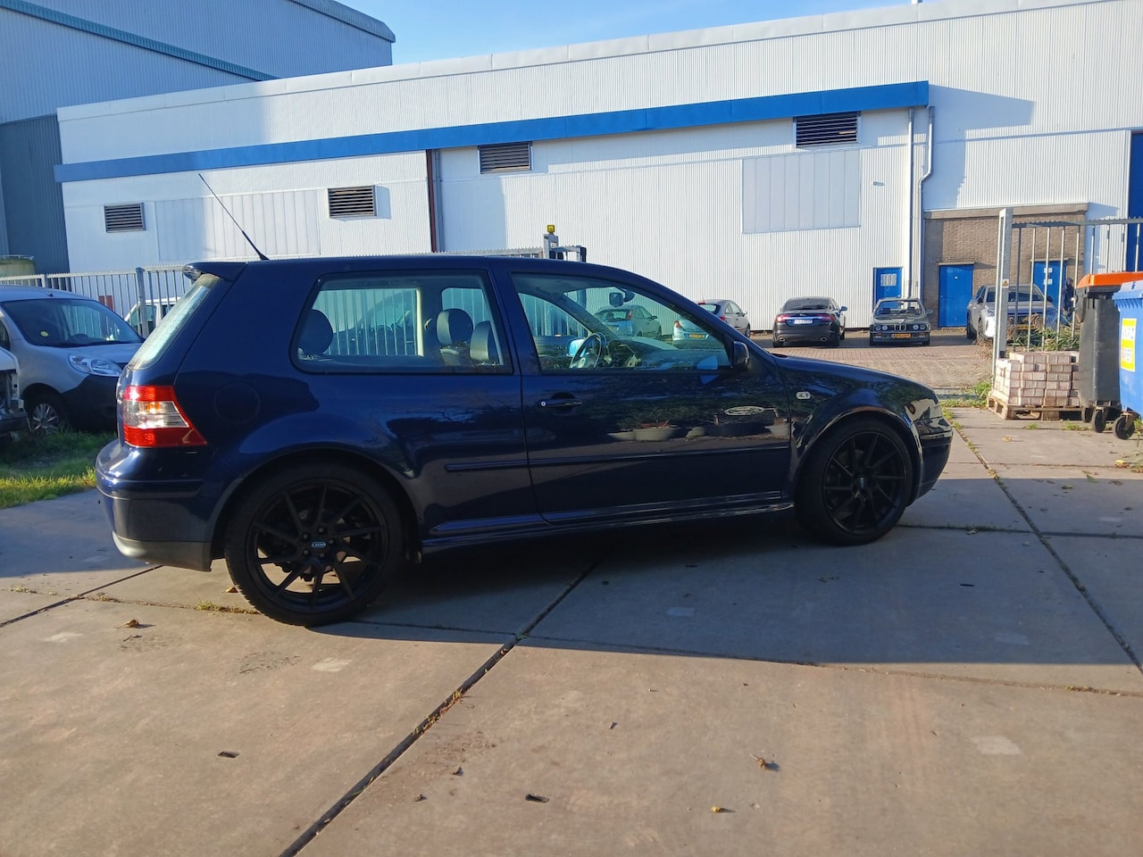 Volkswagen Golf - 2.8 V6 4Motion 2.8 V6 4Motion - AutoWereld.nl