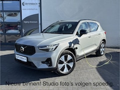 Volvo XC40 - 1.5 T4 Plug-in hybrid Plus Dark | Zwenkbare trekhaak | Adaptieve cruise | Harman Kardon |