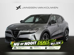 Alfa Romeo Junior - 1.2 Turbo Hybrid Ibrida Speciale Pack Techno Stoelverwarming Camera