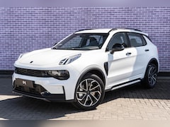 Lynk & Co 01 - Plug-in Hybrid 1.5 Core | Ledverlichting | 1800 kg Trekvermogen | Keyless Entry | Apple Ca