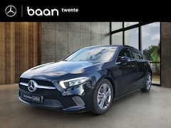 Mercedes-Benz A-klasse - A 160 Style Plus | Achteruitrijcamera | Smartphone integratie | Spoorassistent | MBUX Mult