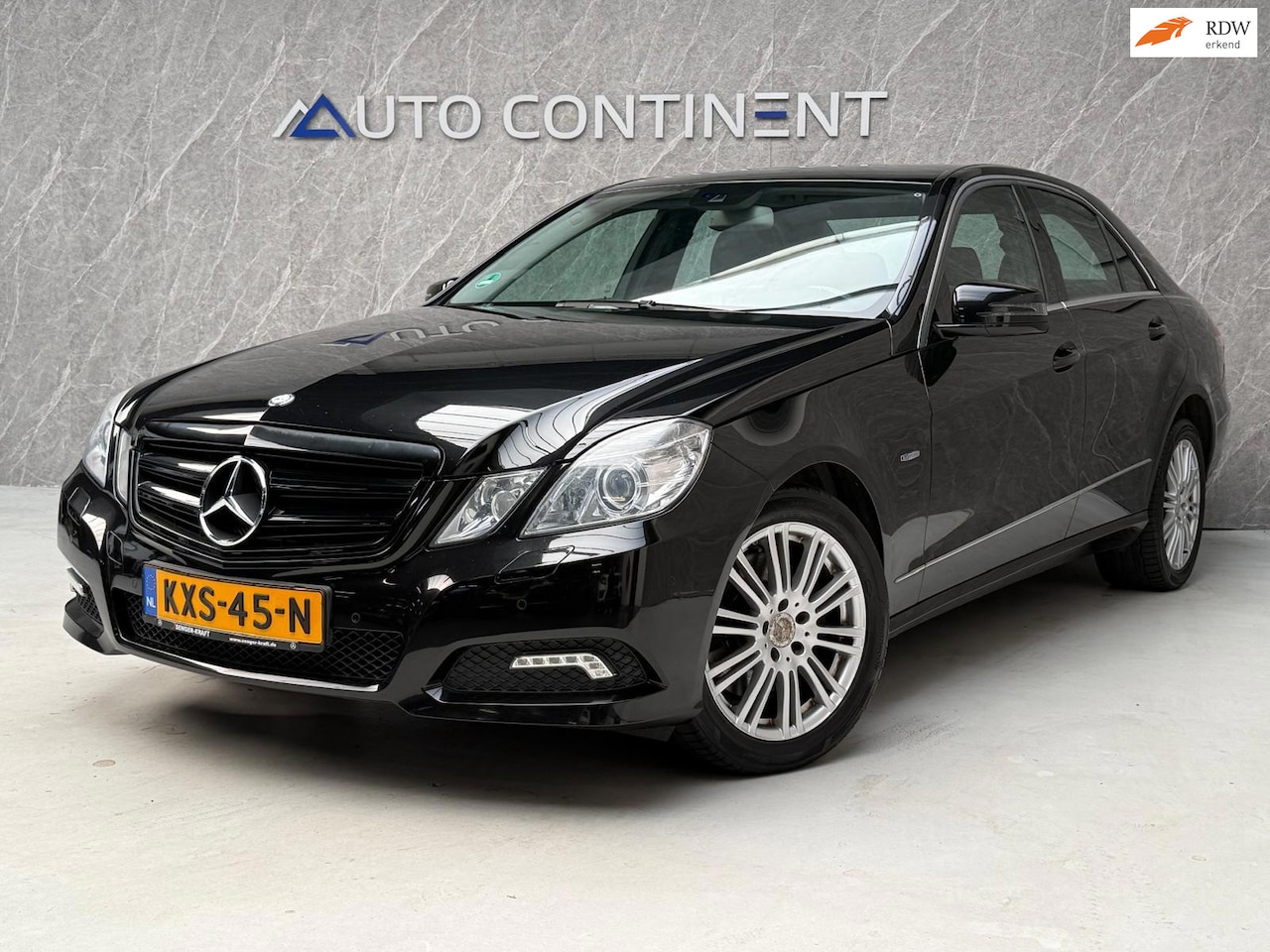 Mercedes-Benz E-klasse - 350 CGI 293 PK / APK 2028 / Nette Auto - AutoWereld.nl