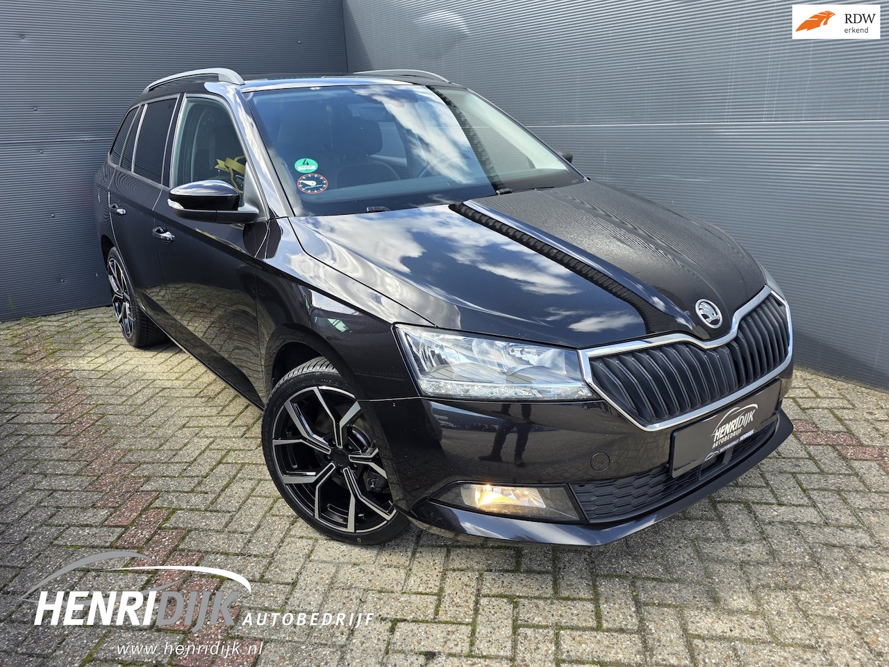 Skoda Fabia Combi - 1.0 TSI Style Camera / Clima / Carplay / 17'' LMV / Cruise - AutoWereld.nl