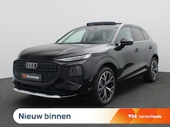Audi Q3 - 1.5 e-hybrid Advanced edition 272PK S-Tronic Panoramadak, Trekhaak, Navigatie, Keyless, St