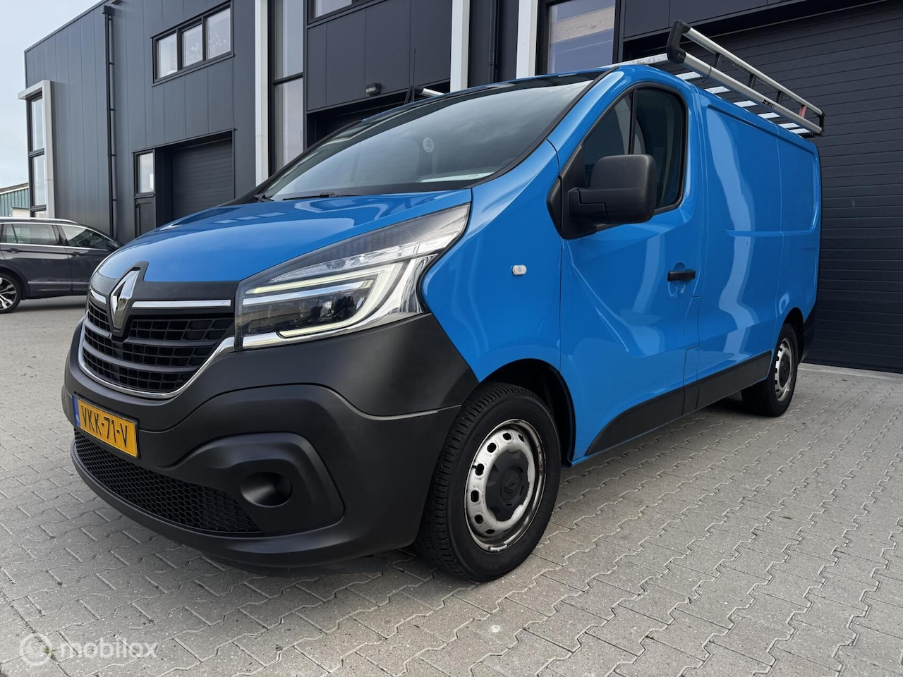 Renault Trafic - bestel 2.0 dCi 120PK T29 L1H1 Comfort 2021 - AutoWereld.nl