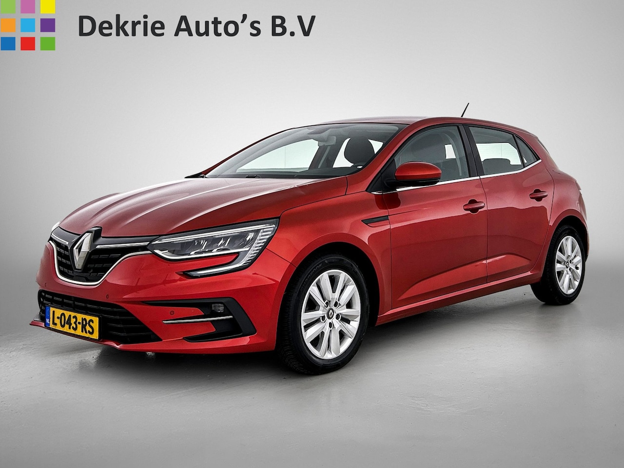 Renault Mégane - 1.3 TCe 141PK 5Drs. Business Zen / Airco-ecc./ Navigatie / Radio multimedia / Cruisecontro - AutoWereld.nl