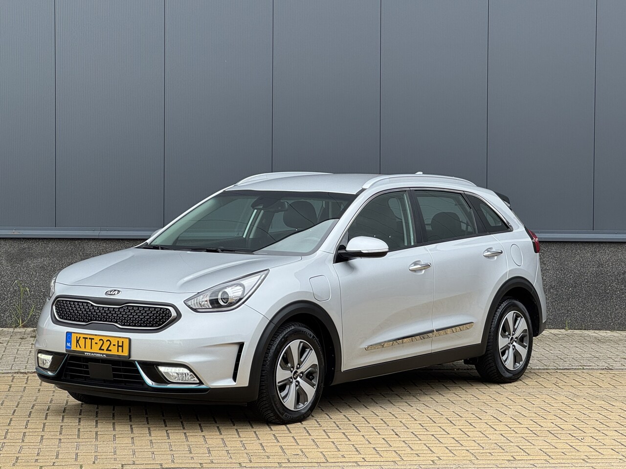 Kia Niro - 1.6 GDi PHEV DynamicLine Aut - AutoWereld.nl