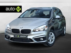 BMW 2-serie Active Tourer - 220i Executive / Trekhaak / Cruise Control