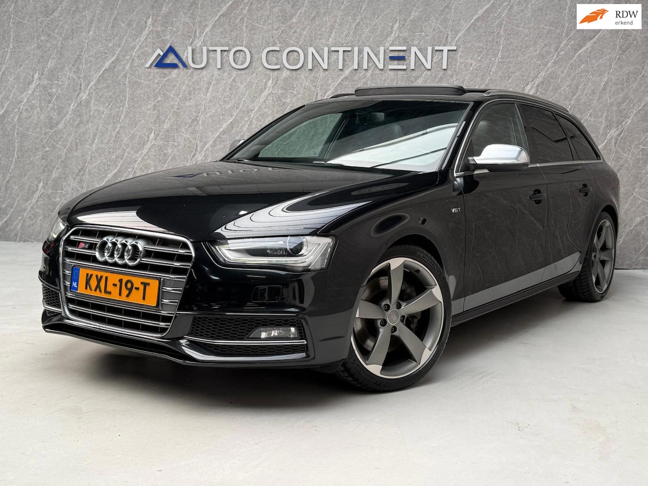 Audi S4 - Avant 3.0 TFSI S4 quattro 333 PK / Panorama / B&O / APK - AutoWereld.nl