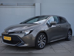 Toyota Corolla - 1.8 Hybrid Dynamic Automaat 122pk | Stoelverwarming | Draadloze telefoonoplader | Keyless