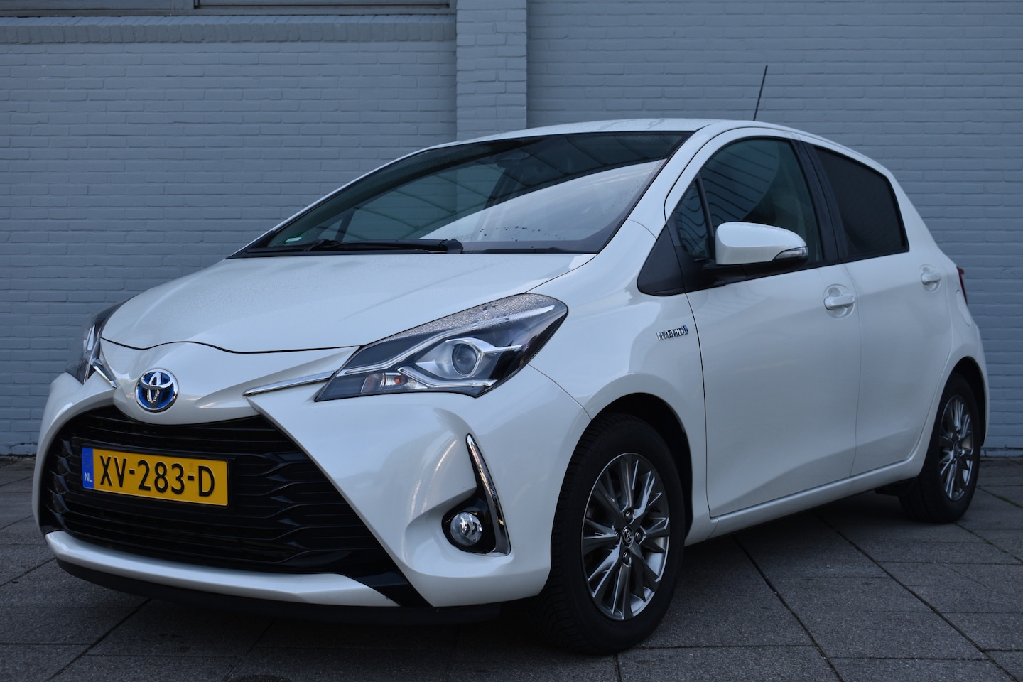 Toyota Yaris - 1.5 Hybrid Dynamic Automaat 100pk | Trekhaak | Dealer onderhouden | Airco | Cruise control - AutoWereld.nl