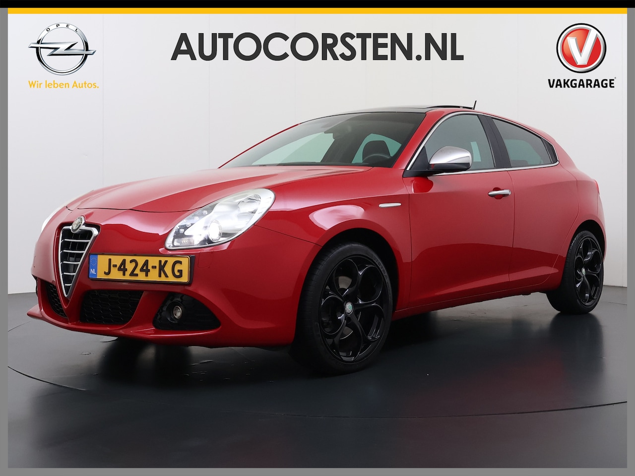 Alfa Romeo Giulietta - 1.4T 170PK Automaat Panoramadak Stoelverwarming Trekhaak Ecc Cruise Control Bluetooth Busi - AutoWereld.nl