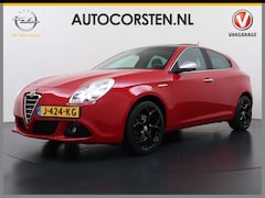 Alfa Romeo Giulietta - 1.4T 170PK Automaat Panoramadak Stoelverwarming Trekhaak Ecc Cruise Control Bluetooth Busi