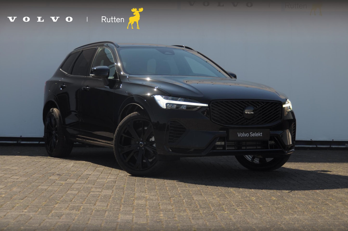 Volvo XC60 - T8 455PK Automaat AWD Plus Black Edition / Adaptieve cruise control / BLIS / Panoramadak / - AutoWereld.nl