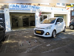 Hyundai i10 - 1.0i Go Nieuwe koppeling | APK | Achteruitrij camera | Navigatie |Airco met Climite Contro