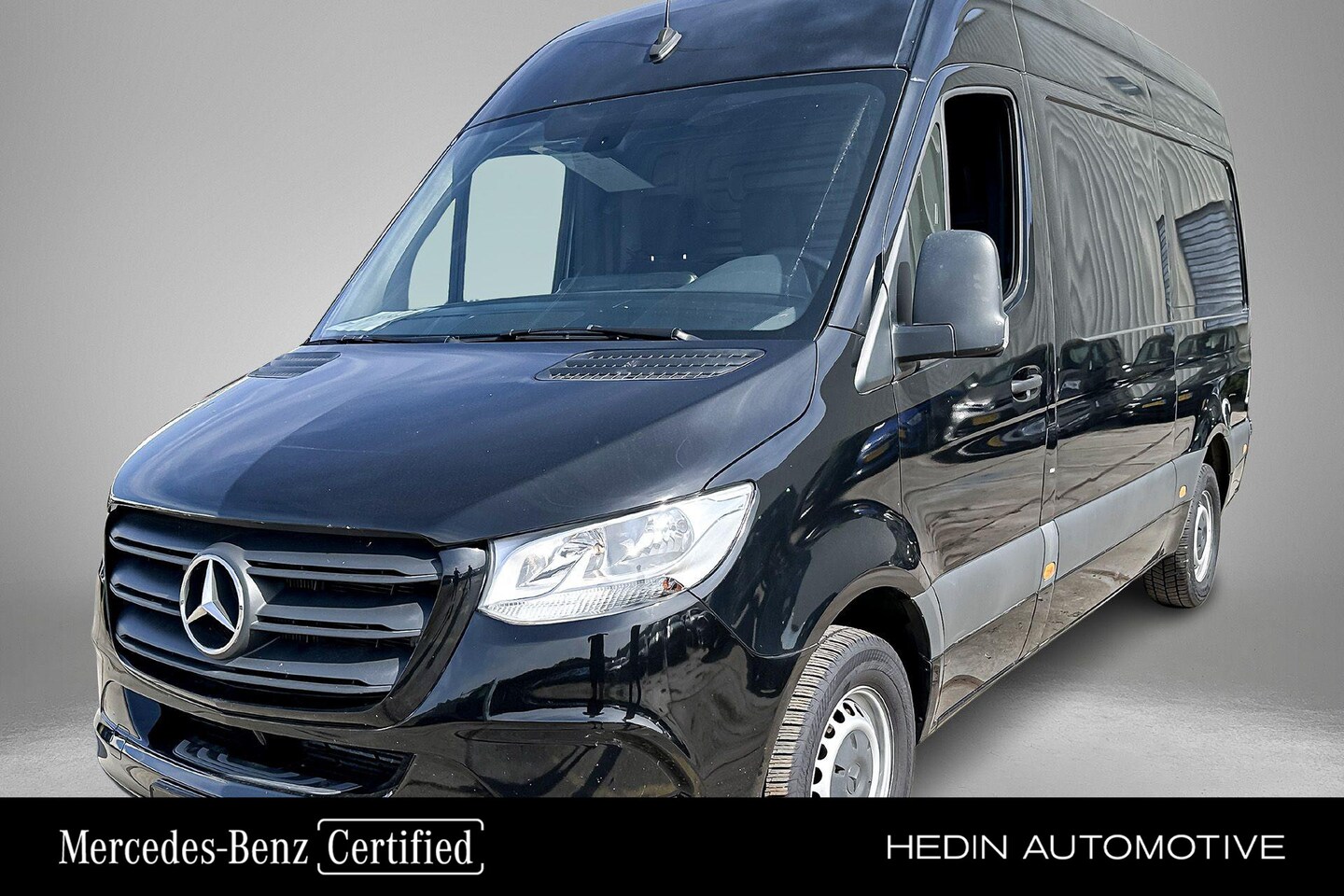 Mercedes-Benz Sprinter - 319 V6 Diesel L2/H2 Automaat RWD | Stoelverwarming | Camera | Cruise Control | Airco - AutoWereld.nl