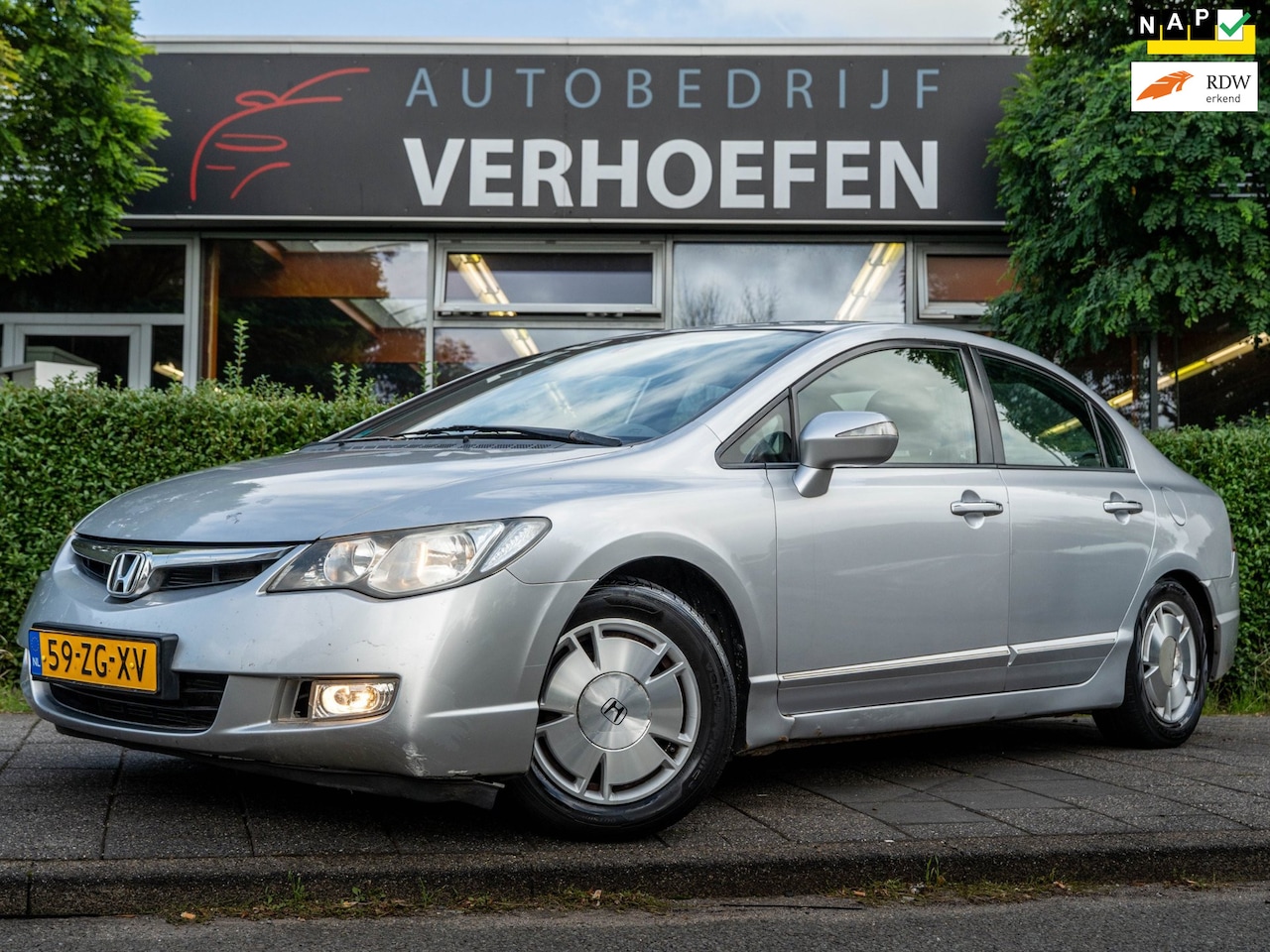 Honda Civic - 1.3 Hybrid Elegance - AUTOMAAT - STOEL VERW - CRUISE / CLIMATE CONTR ! - AutoWereld.nl