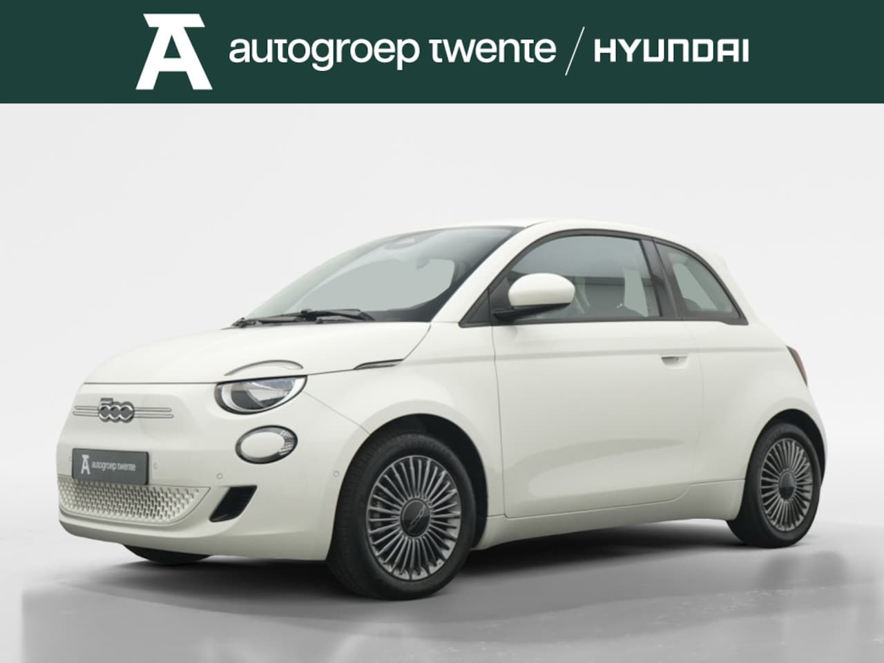 Fiat 500 - Icon 42 kWh | Carplay | Private lease 369 pm - AutoWereld.nl