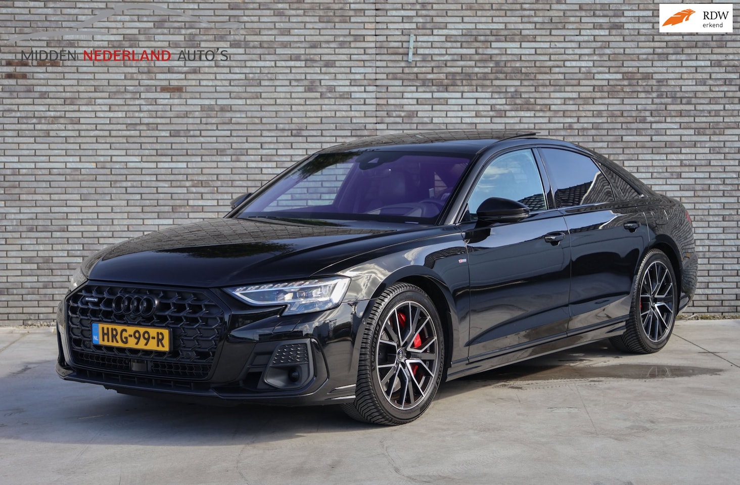 Audi A8 - 60 TFSI e * AUDI EXCLUSIVE * TV SCHERMEN * MASSAGE * B&O * S-LINE * - AutoWereld.nl