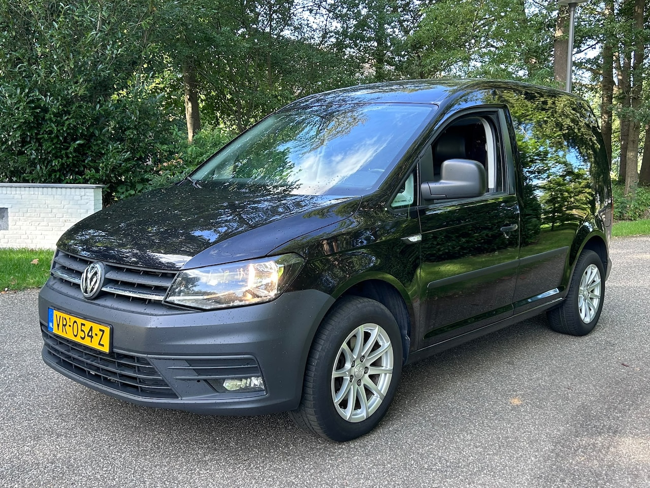 Volkswagen Caddy - 2.0 TDI L1H1 BMT Comfortline - AutoWereld.nl