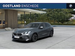 BMW 1-serie - 120 M Sport Automaat / Sportstoelen / Comfort Access / Achteruitrijcamera / Adaptieve LED