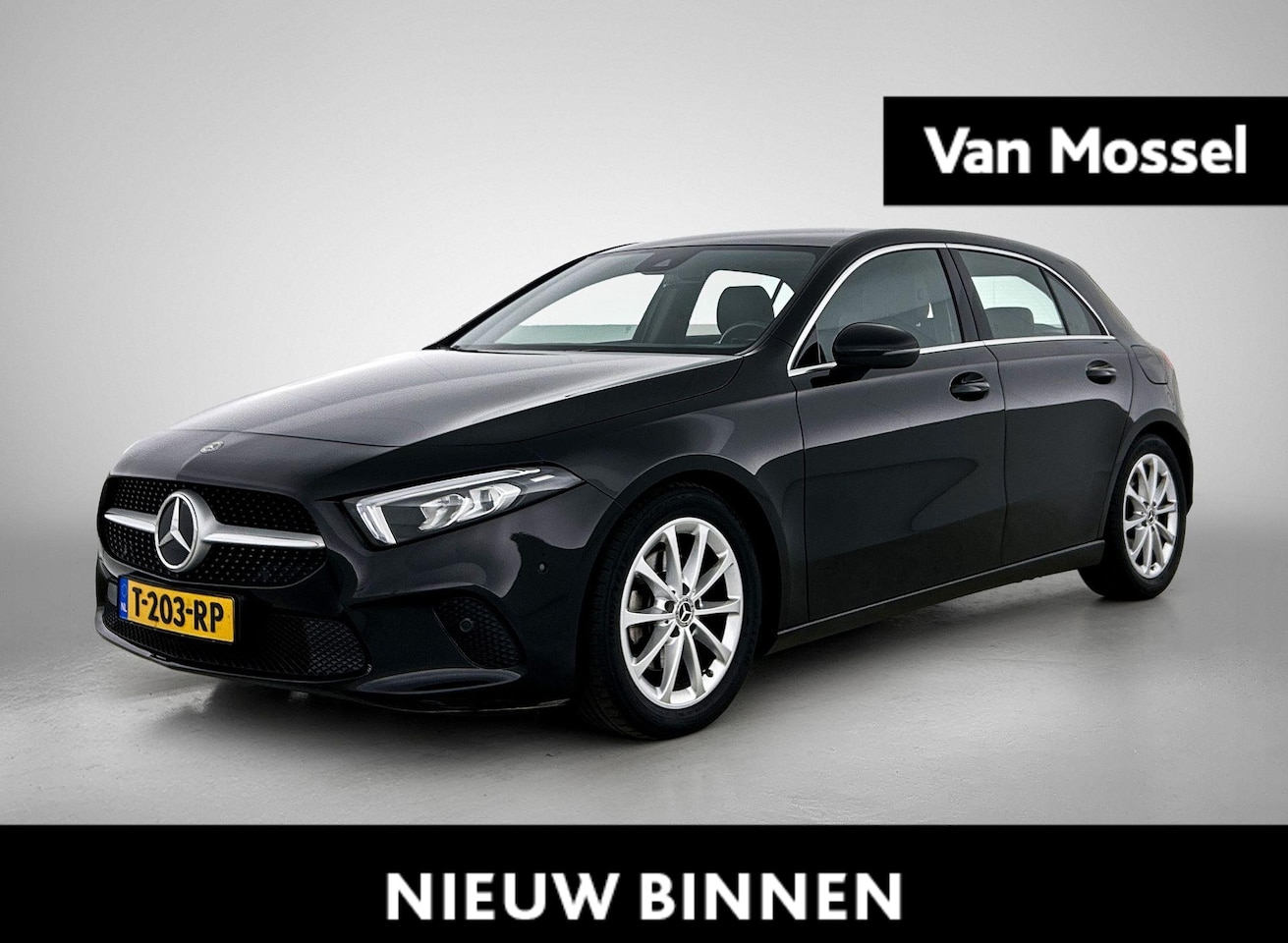 Mercedes-Benz A-klasse - 200 Premium Plus | Wordt Verwacht | Automaat | Achteruitrijcamera | Parkeersensoren | Stoe - AutoWereld.nl