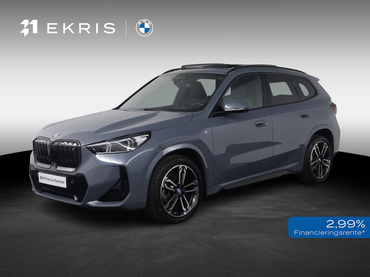 BMW iX1 - xDrive30 67 kWh M Sportpakket | Trekhaak | Panoramadak | Driving Assistant Plus | Parking - AutoWereld.nl