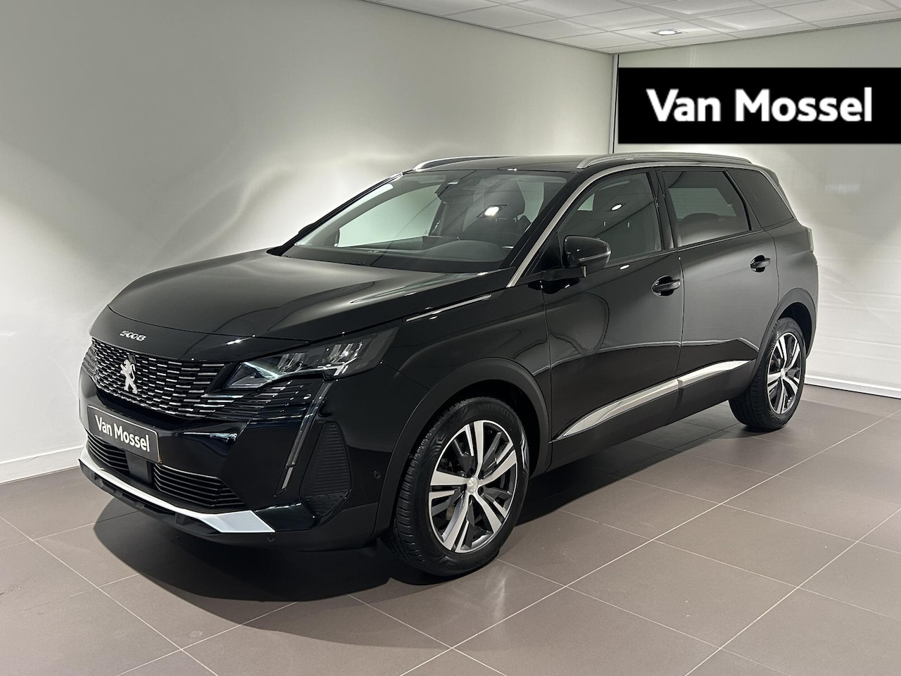 Peugeot 5008 - 1.2 PureTech Blue Lease Allure | Camera | Cruise Control | 7-Zits | Navigatie | Apple Carp - AutoWereld.nl