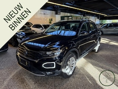 Volkswagen T-Roc - 1.5 TSI Sport | DSG | Camera | Keyless | Virtal Cockpit | Led |