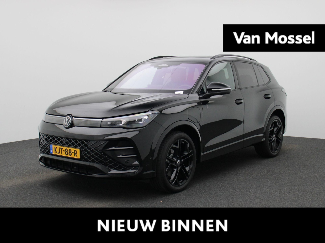 Volkswagen Tiguan - 1.5 eHybrid R-Line Edition 272 PK| Origineel Nederlands | Panoramadak | LEDER Interieur | - AutoWereld.nl