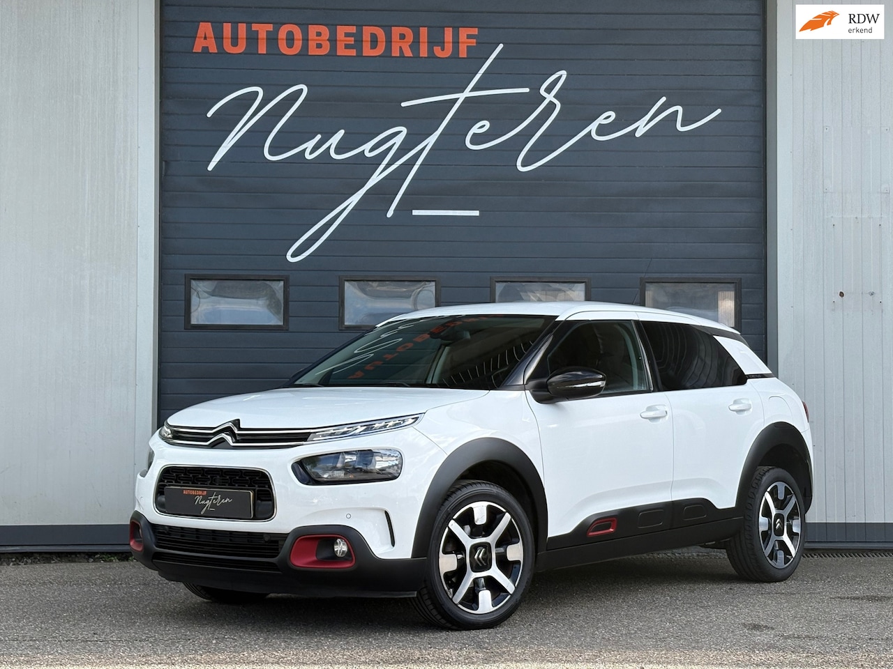 Citroën C4 Cactus - 1.2 PureTech Origins|PDC|Carplay|Cruise| - AutoWereld.nl