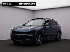 Lynk & Co 01 - 1.5 / Carplay / Camera / Adaptive Cruise / Panoramadak / Dodehoekdetectie / Stoelverwarmin