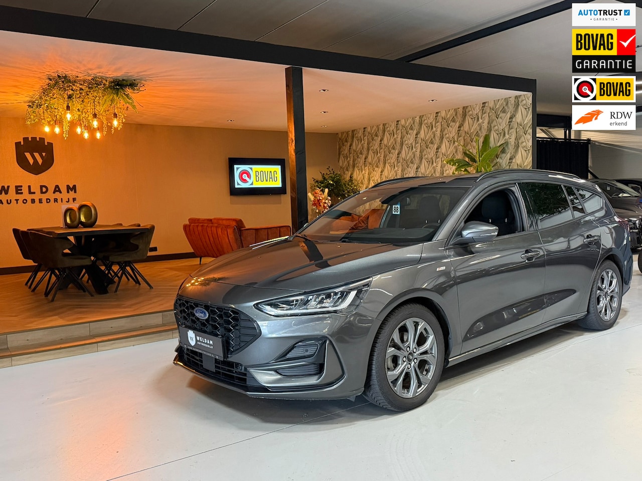 Ford Focus Wagon - 1.0 EcoBoost Mild-Hybrid ST-Line | Automaat | StuurVW | StoelVW | CarPlay | Navi | LED | P - AutoWereld.nl