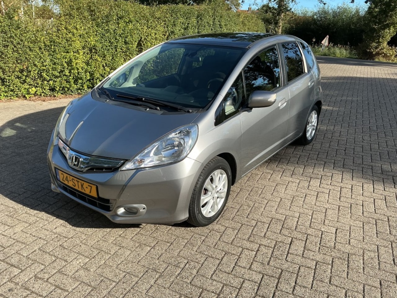 Honda Jazz - 1.4 Hybrid Elegance 1.4 HYBRID ELEGANCE - AutoWereld.nl