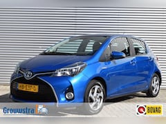 Toyota Yaris - 1.5 HYBRID LEASE / GESCH. ECC / P.CAM. / AFN. FIETSENHAAK