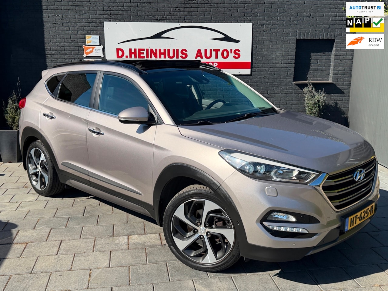 Hyundai Tucson - 1.6 T-GDi Premium 4WD AUTOMAAT|PANODAK|LEDER - AutoWereld.nl