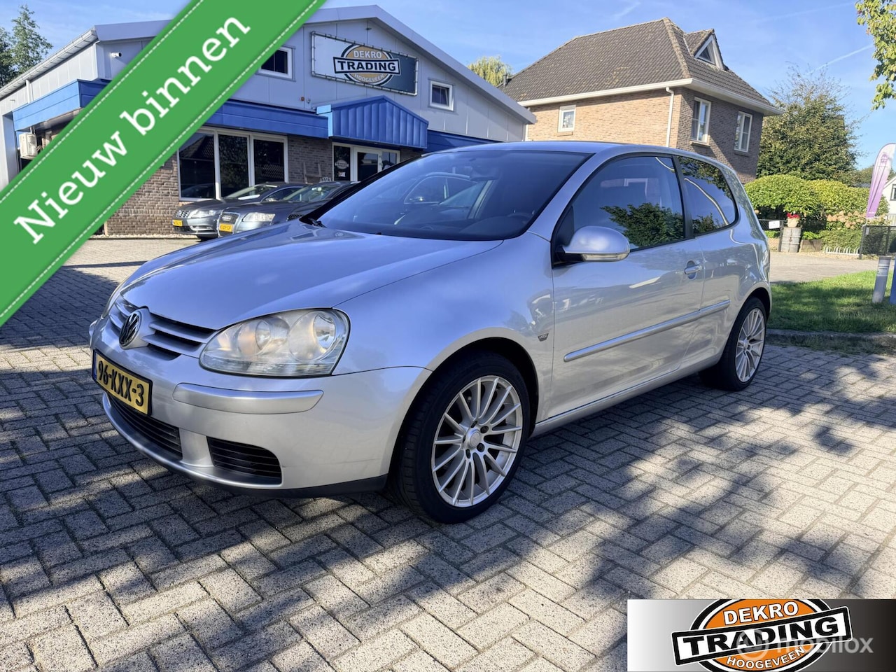 Volkswagen Golf - 1.4 Trendline airco Navi - AutoWereld.nl