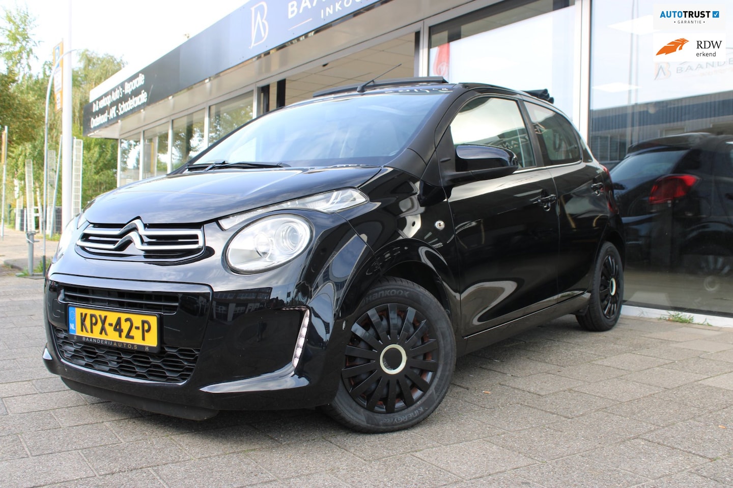 Citroën C1 - 1.2 PureTech Shine Cabrio | Airco | Cruise control | Carplay | Parkeer camera | Stoelverwa - AutoWereld.nl