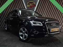 Audi Q5 - 2.0 TFSI quattro Sport Edition|Trekhaak|Pano|Parkeer sensoren|Navi|S-line