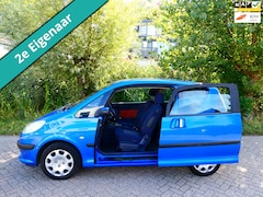 Peugeot 1007 - 1.6-16V 110pk Gentry Automaat 2e eig. Clima Trekhaak Hoge instap